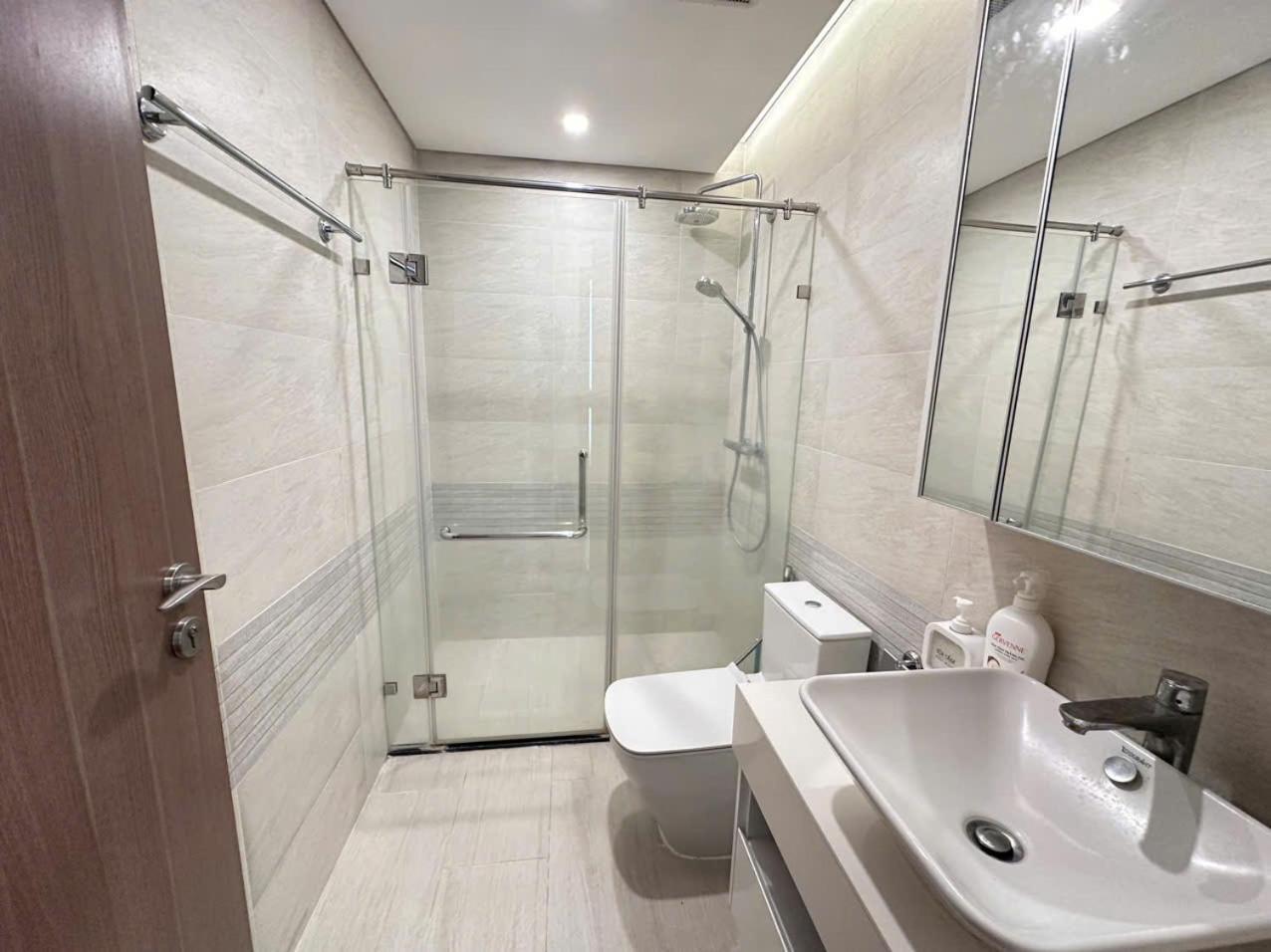 Luxury Apartment In Vinhomes Metropolis Hanoi Esterno foto