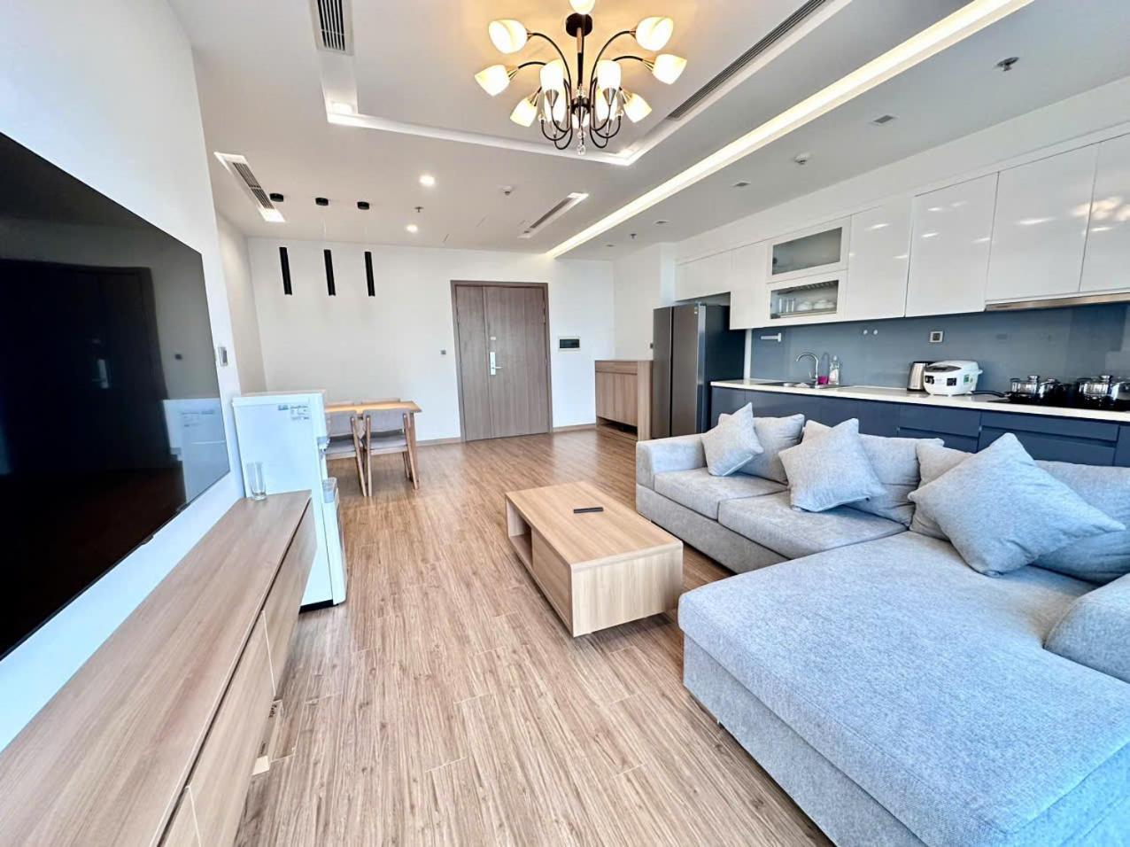 Luxury Apartment In Vinhomes Metropolis Hanoi Esterno foto