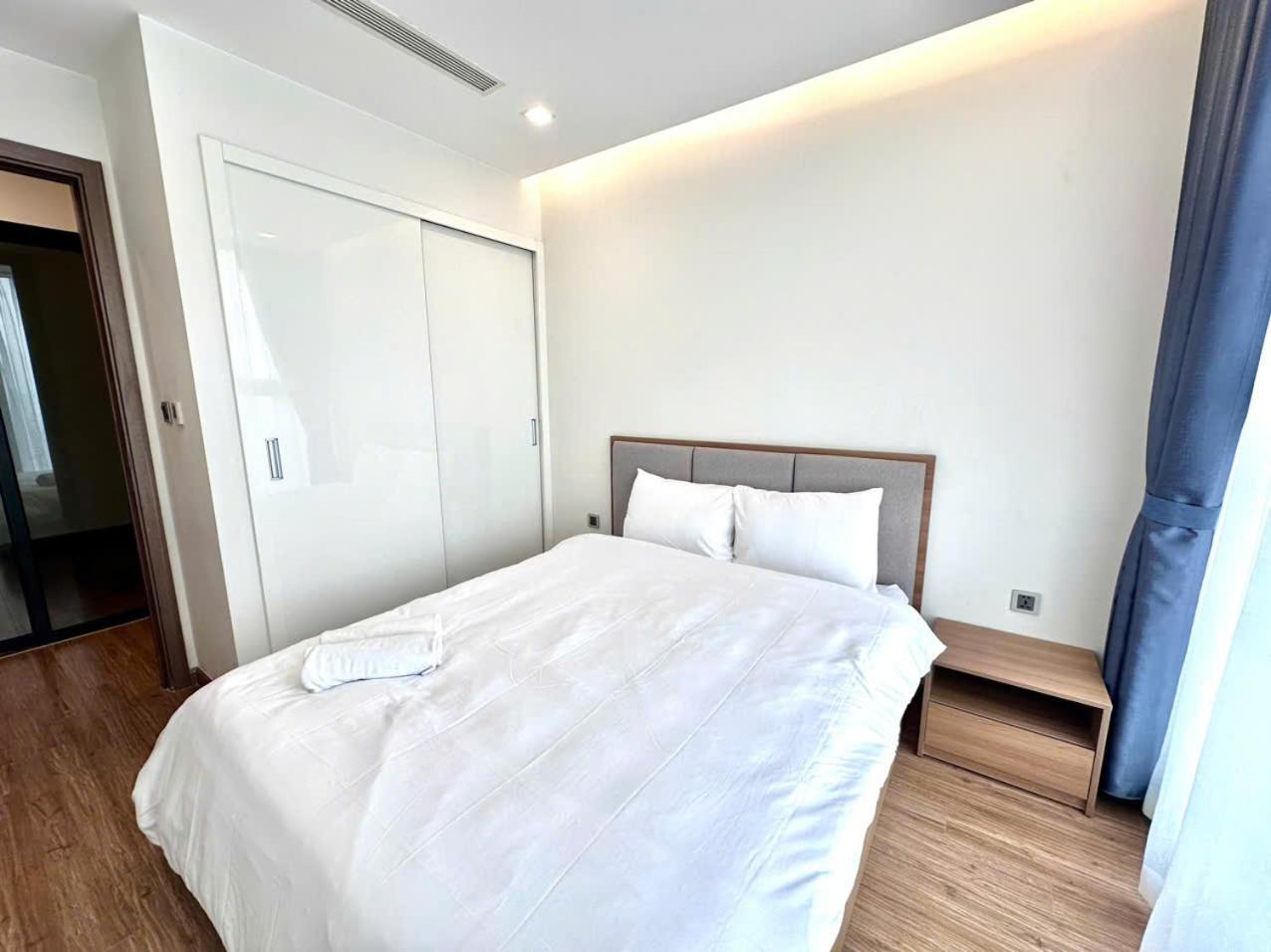Luxury Apartment In Vinhomes Metropolis Hanoi Esterno foto