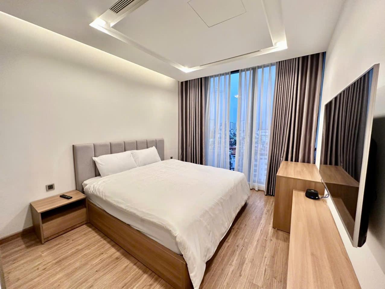 Luxury Apartment In Vinhomes Metropolis Hanoi Esterno foto