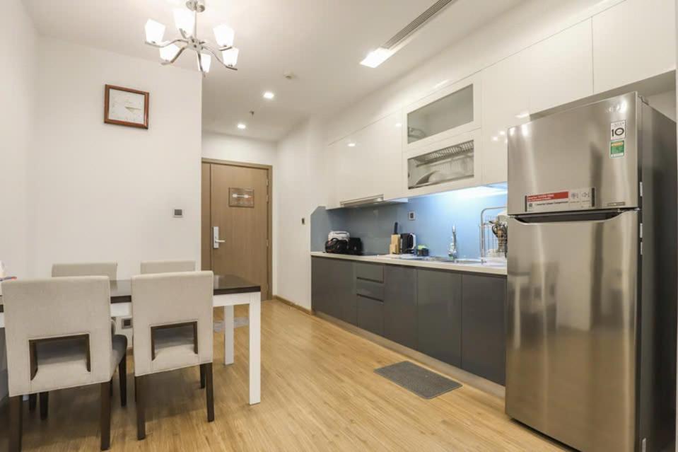 Luxury Apartment In Vinhomes Metropolis Hanoi Esterno foto