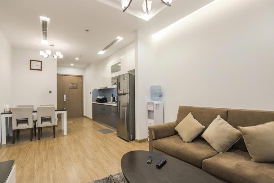 Luxury Apartment In Vinhomes Metropolis Hanoi Esterno foto