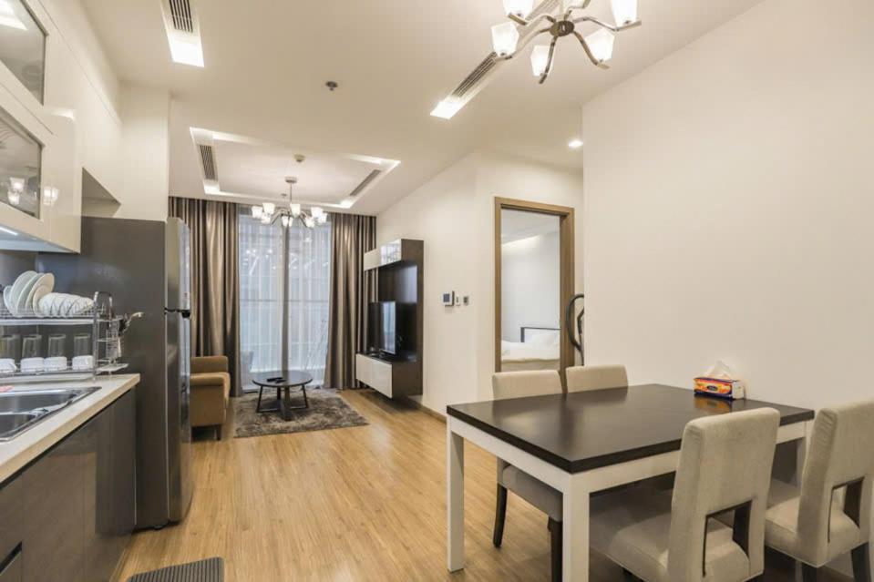 Luxury Apartment In Vinhomes Metropolis Hanoi Esterno foto