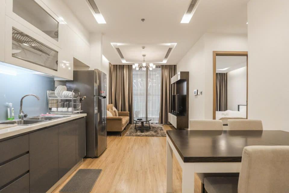 Luxury Apartment In Vinhomes Metropolis Hanoi Esterno foto